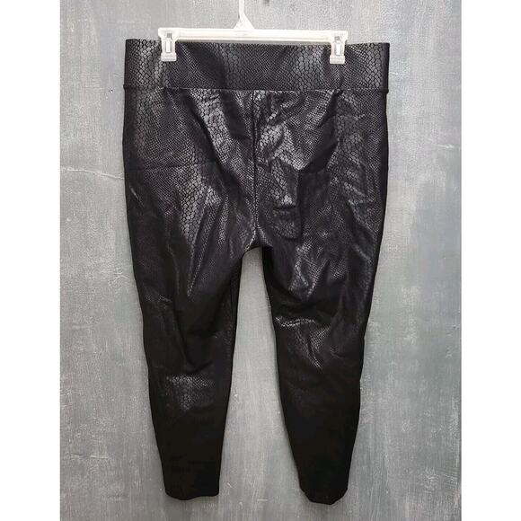 Torrid Pixie Size 2X Leggings Ankle Skinny Pants Black Snakeskin Print - Picture 3 of 11